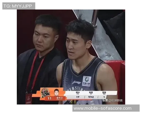 辽宁男篮与北京男篮激战正酣谁将赢得这场焦点对决的胜利